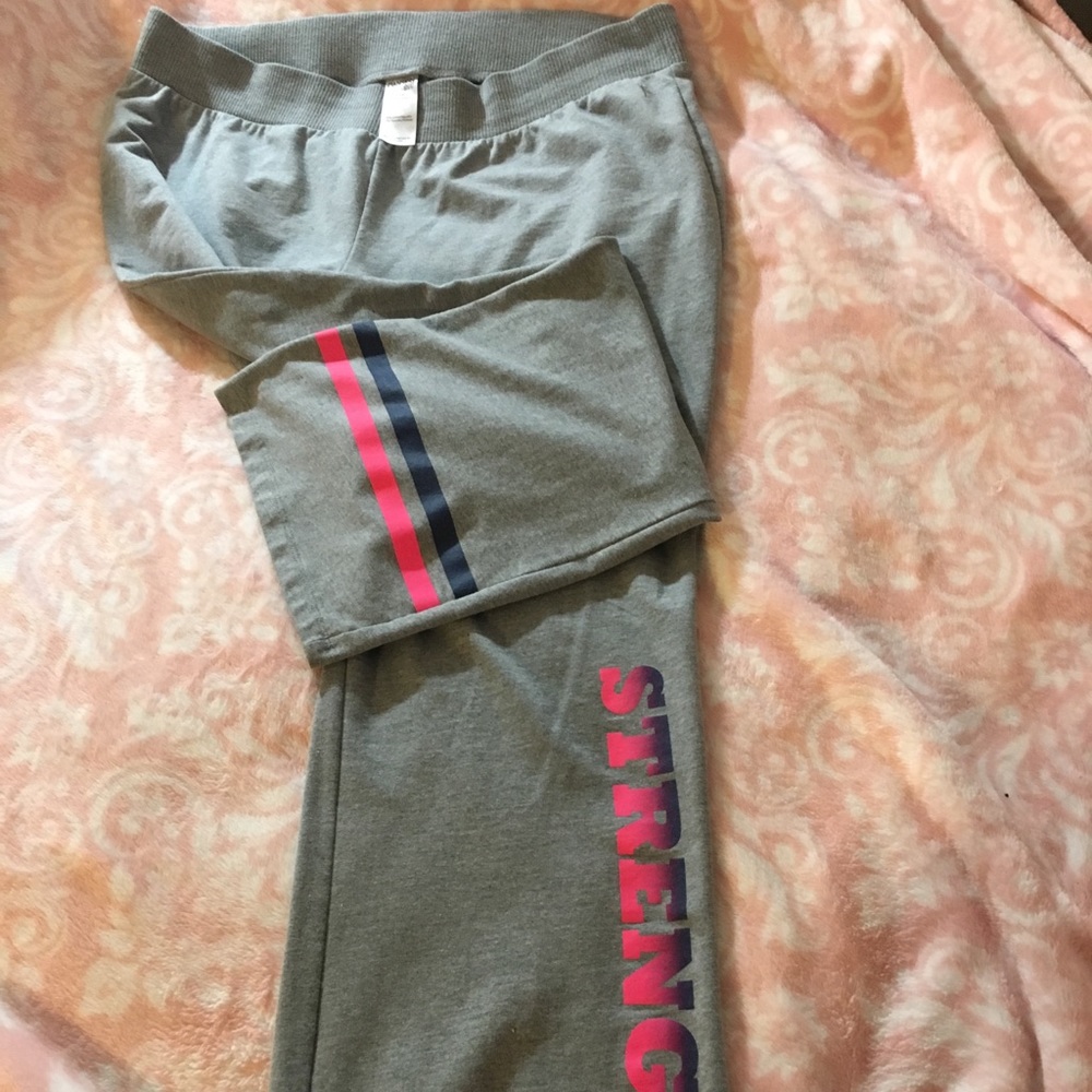Danskin Now Sweat Pants Grey W/Pink Details